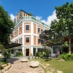 Urban Getaway 1Bed 1Bath 1Car Balcony - 15 Mins Cbd
