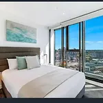 Comfy Modern - Fortitude Valley Apartment
