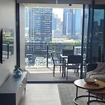 Spectacular Views, King Bd Single Bed & Parking *