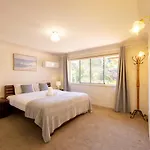4 Beds Family House At Sunnybank Hills Brisbane
