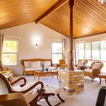 4 Beds Family House At Sunnybank Hills Holiday home
