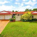 4 Beds Family House At Sunnybank Hills * Brisbane