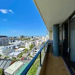 The Summit - Spacious 9th Floor *