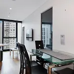 Brisbane Suite Parking 2Br