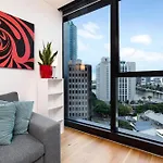 Brisbane Suite Parking 2Br