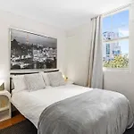 2bed 2bath Loft At The New Yorker Apartment Brisbane