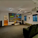 Artistic Queenslander With Park Views - 5 Bedroom - Sleep 10 Holiday home Brisbane