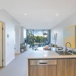 Apartment 'urban Lushscape' Riverside Retreat In Newstead Brisbane