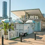 Main Point 1Bed 1Bath 1Car 5 Mins To Cbd