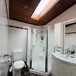 Charming In Sunnybank Close To Plaza With Pool