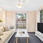 Spacious 3 Bed Retreat 1min To Mall Sunnybank Hill Holiday home