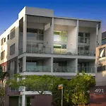 Entire 2 Bedroom Penthouse With Carpark
