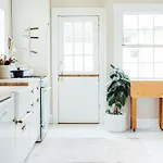 Cute Apartment By The River