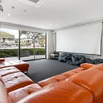 Spacious 2 Bedroom In Woolloongabba Apartment