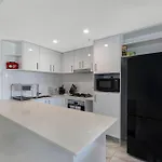 Spacious 2 Bedroom In Woolloongabba Apartment Brisbane