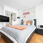 The Summit Brisbane - Luxury Apartments
