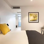 Modern Meets The Gabba Apartment