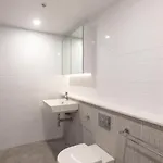 Modern Meets The Gabba Apartment *