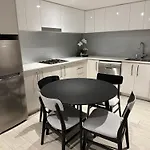 Modern Meets The Gabba *
