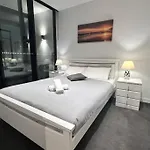 Valley Gem - View 1 Bedroom At Fv Peppers Brisbane