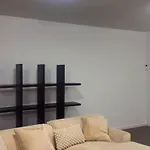 Modern 2-Bedroom Apartment- Heart Of Brisbane