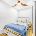 Luxury 4Br Cozy Home Pool, Gym, Sauna, Wparking At Cbd