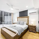 Luxury 4br Cozy Pool, Gym, Sauna, Wparking At Cbd *
