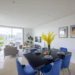 Modern 3br Riverside W Parking Near Shops And Park * Brisbane