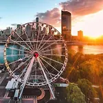 Skyview Pool, Gym & Views * Brisbane