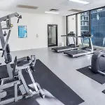 Skyview Pool, Gym & Views Apartment