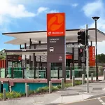 Huge Family Townhouse 3 Bathrooms 5Km To City