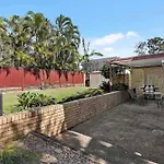 Luxury Living 2B2B In Southern Brisbane Parking