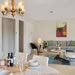 Holiday home Charming 4br House With Parking Near Sunnybank Brisbane
