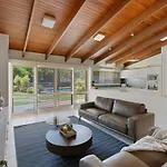 Charming 4br House With Parking Near Sunnybank Holiday home Brisbane