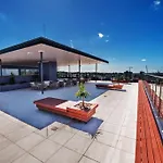 One Bedroom Apartment In Bowen Hills