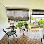 Zen Escape Guest House \