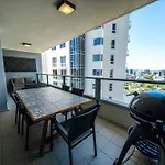 Brisbane City Luxury Riverfront Apartments