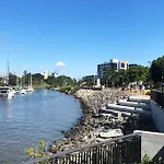 Hamilton Riverside Luxury Apartment W Carpark