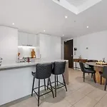 2-Bed 2-Bath Apt In Fortitude Valley