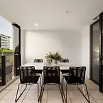 Warm Cozy Gabba Apartment Close To Pa & Cbd