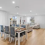 Stunning 5Br Big Modern Home With Parking Malls And Parks