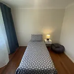 3Br Comfy Home, Gym & Garden In The Gap