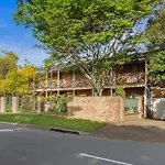 Spacious Affordable 7B3B 2 Living Pool Yard And Mall