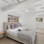 Tranquil Retreat Ideal Loc *