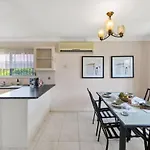 Homy Spacious 4B2B W Parking Steps To Malls Dining