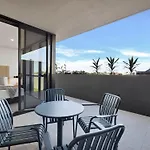 Rambla At Berwick House Aparthotel