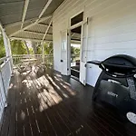 3 Bedroom House In Heart Of Bulimba