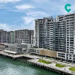 2br-2ba Resort-style Retreat In Hamilton M21 Brisbane