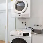Garden 2bed X 2bath, Parking Apartment