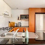 Artist Retreat With Huge Entertaining Balcony *
